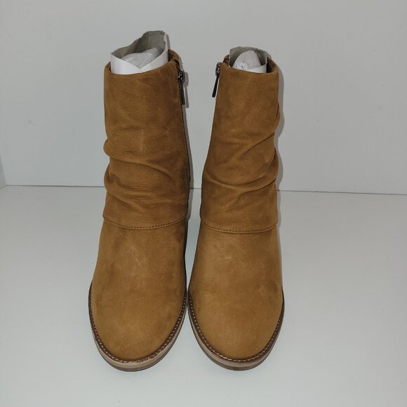 NWT Earth Savvy Block Heel Ruched Casual Booties Medium Brown Women's Size 9M - Picture 4 of 12